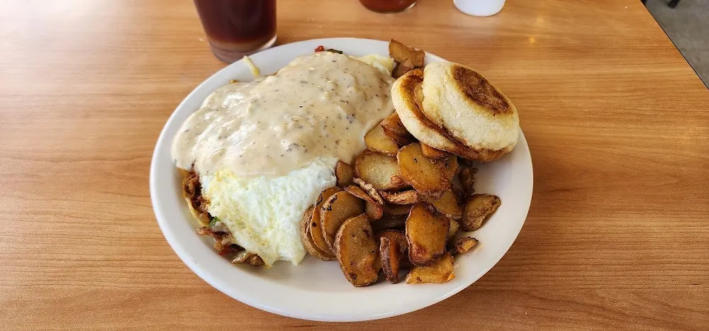 Overload Omelet w American Fries